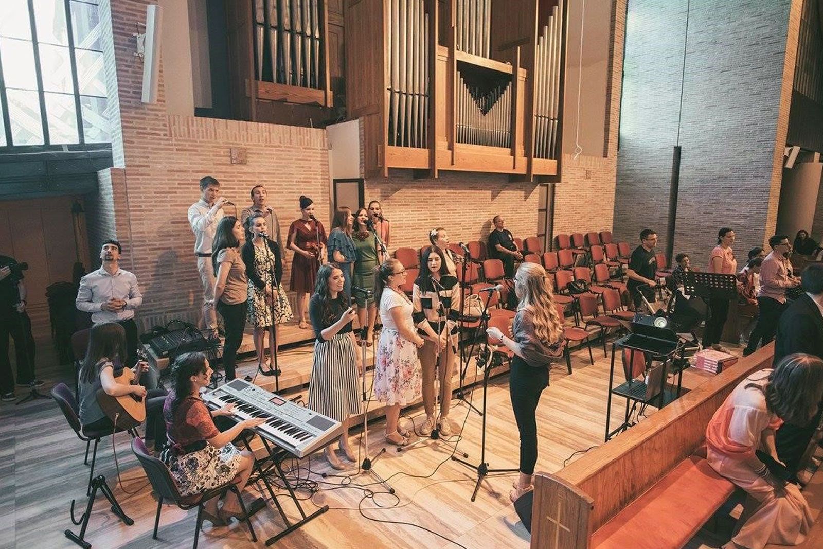 Mirabilia Dei zbor - župna skupina Župe Duha Svetoga Jarun
